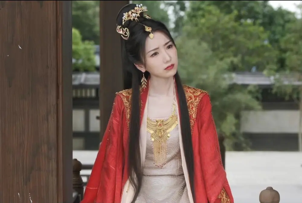 梁朝伟获得终身成就奖,刘嘉玲发博文庆祝,疑似为私生子事件辟谣