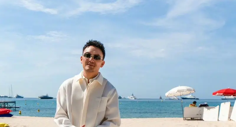 47岁黄晓明杀进博士复试!揭开明星考博的生存密码