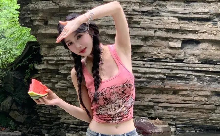 周雨彤维权案一审胜诉：网络谣言止于法律