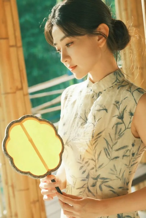 《枭起青壤》蒋百川被抓伤成下一个孙周，邢深进黑白涧成白瞳鬼，才知，南山猎人没那么正义