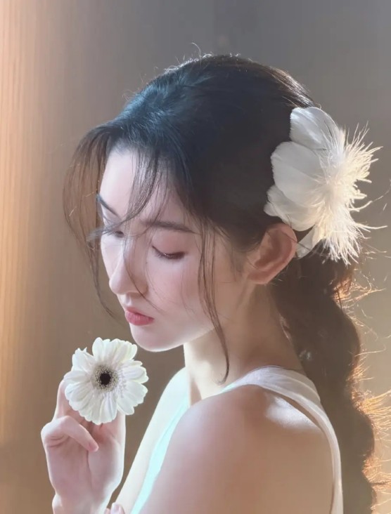 2025年好莱坞剧本“黑名单”揭晓：小野洋子、科比的故事领衔