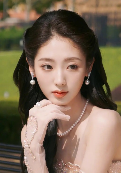 2025年美国“无就业繁荣”：技术、资本与社会的三重撕裂