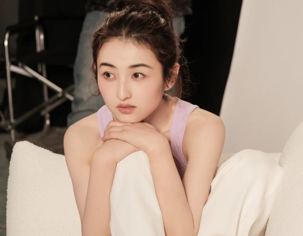 薛佳凝罕见回应出家传闻：我只是喜欢静坐和信仰佛教