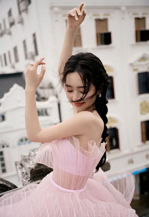 章子怡四封澳门影后：实至名归？拆解《酱园弄》的高级与遗憾