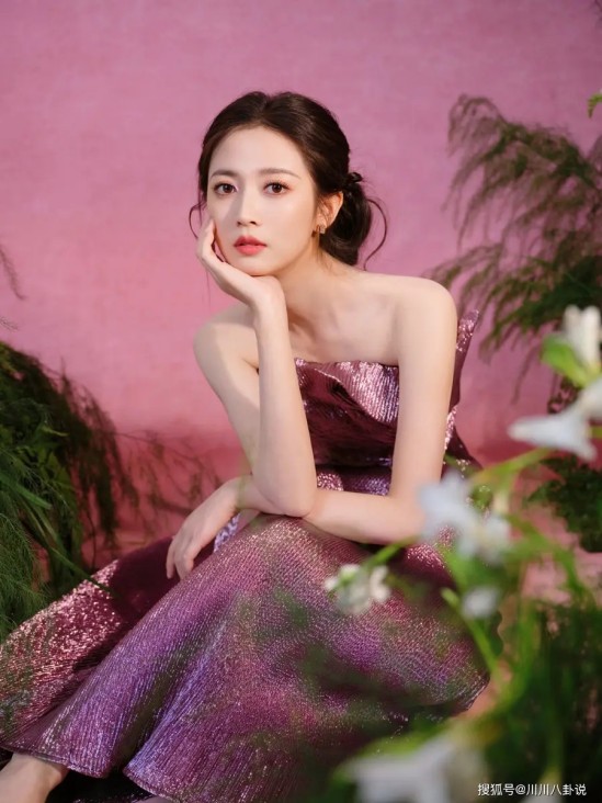 央视首播！又一部年代大剧来袭，赵丽颖、黄晓明要掀起一波新高潮