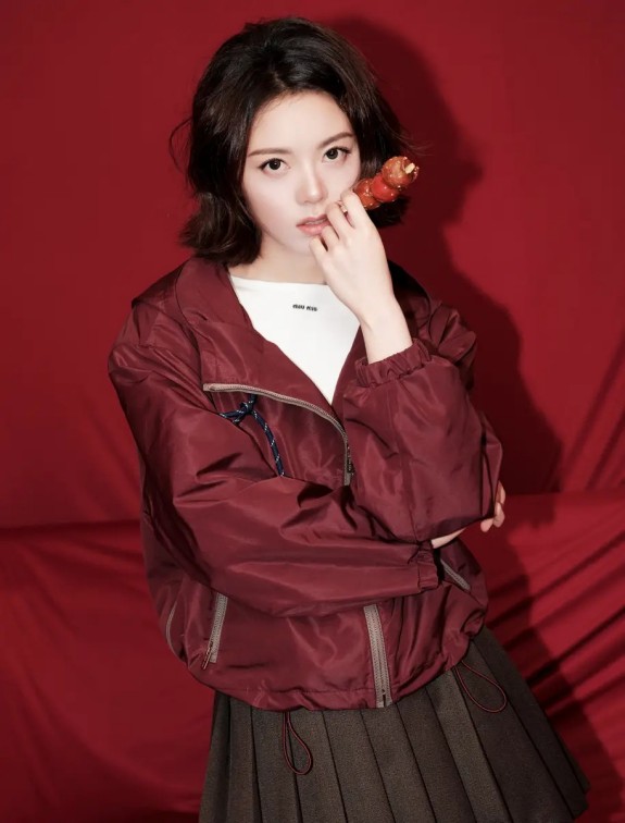 再看《闪灵》：一场跨越半世纪的惊悚与社会洞察