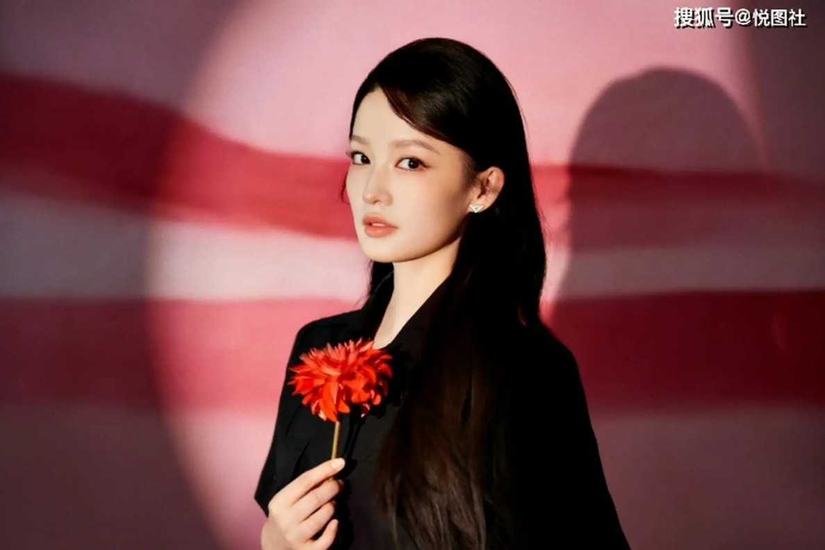 新东方慢增长、好未来高弹性，教培巨头的下一场较量是什么？