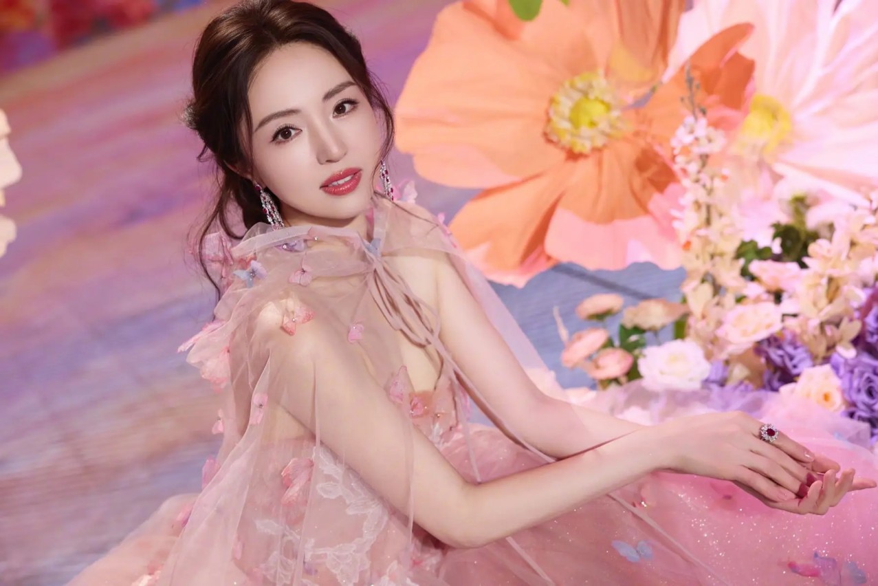 妇女节，看看渔村妇女的AB面：坚韧是底色，鲜活是灵魂