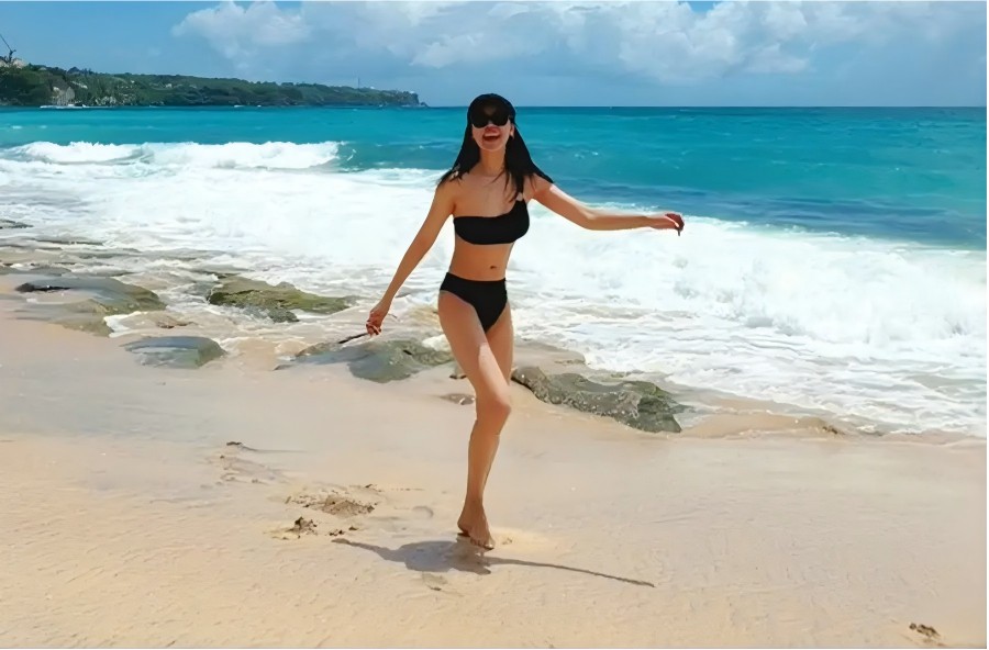 AI乱象、能源博弈与文娱变局：全球热点背后的商业逻辑