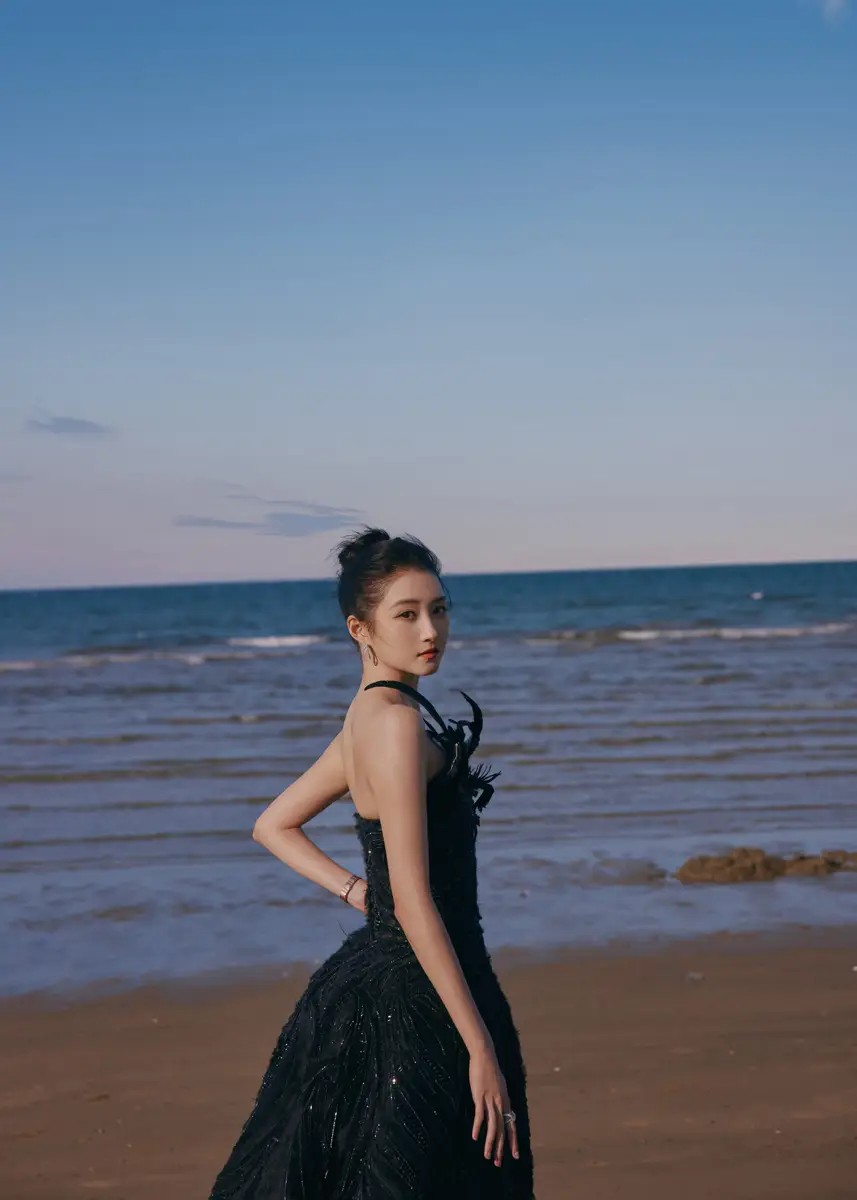 AI黑客大行其道，AV女优都转码了